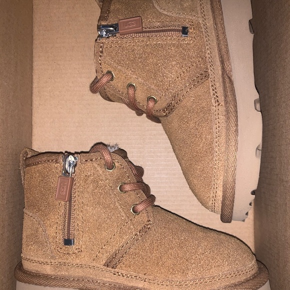 Toddler Uggs size 8c (chestnut) - Picture 6 of 7